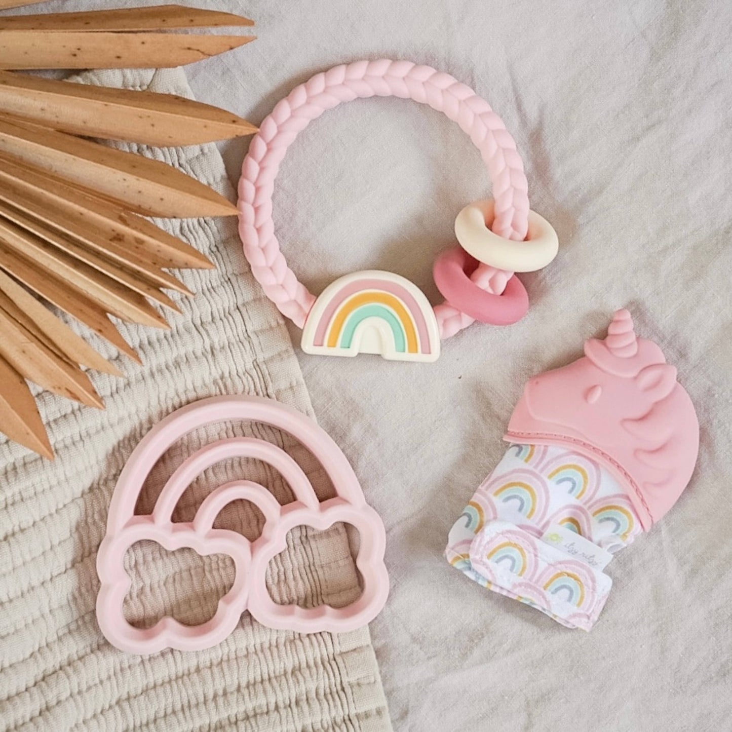 *NEW OPTION* Itzy Mitt™ Silicone Teething Mitts