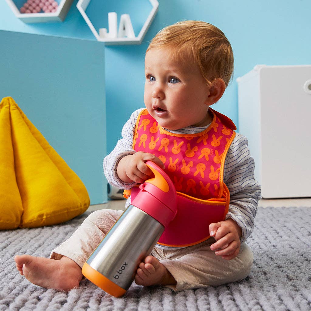 Insulated drink bottle - strawberry shake