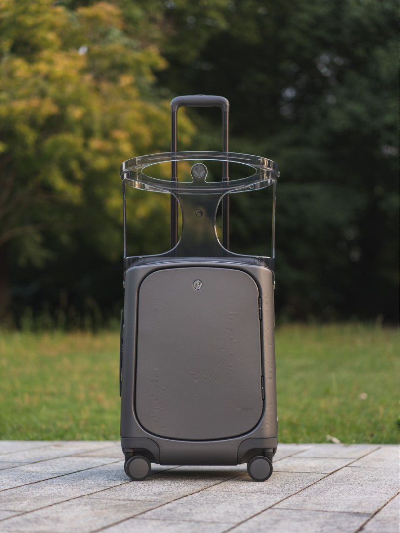 Multicarry Pro Ride-on Suitcase - Space Gray