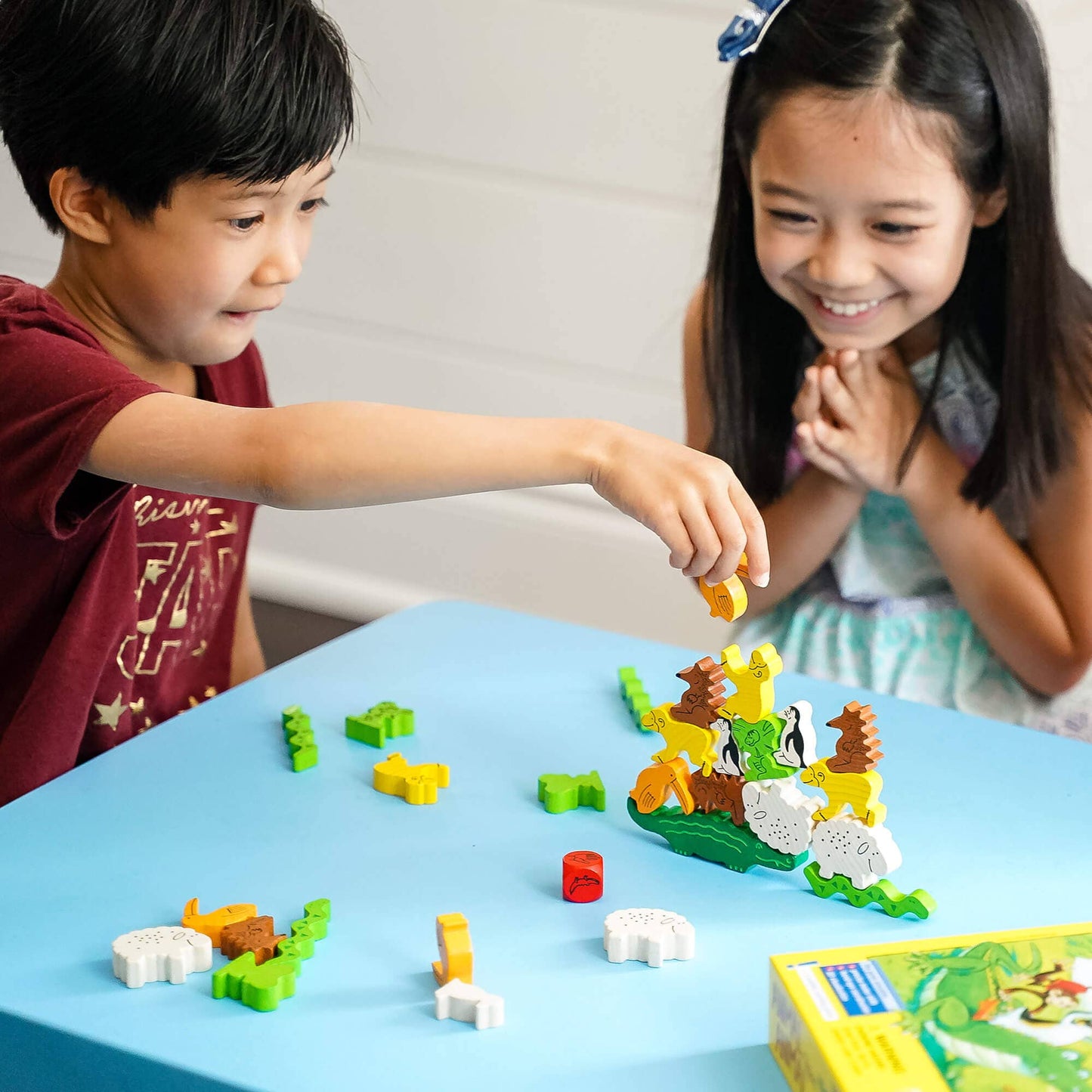 Animal Upon Animal Dexterity Game – Fun Stacking Challenge