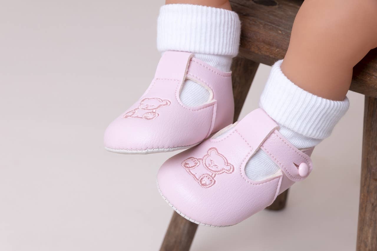 B117 Soft sole baby shoes button T-bar with Teddy embroidery