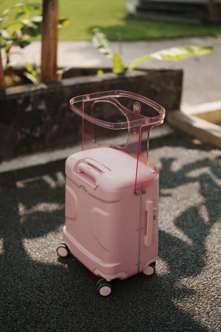 Multicarry Pro Ride-on Suitcase - Cherry Pink