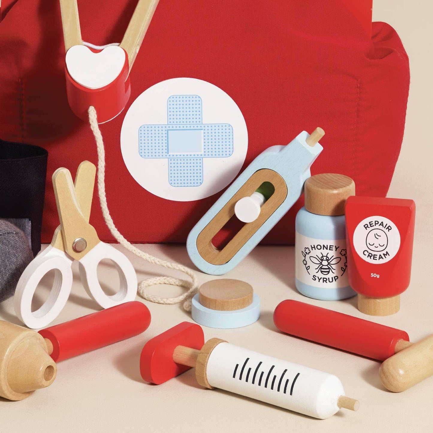 Vintage Doctor Roleplay Wooden Kit
